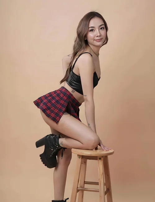 Zita photo 5, asian, slim, brunette, 160 cm, 47 kg, Medium bust, Hong Kong