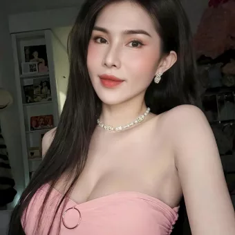 Yanghu photo 2, asian, petite, black hair, 160 cm, 52 kg, Small bust, Hong Kong
