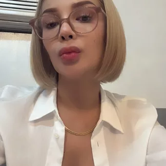 Kanon photo 5, slavic, busty, blonde hair, 162 cm, 53 kg, Large bust, Hong Kong