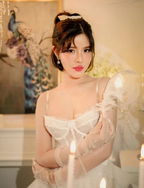 Natasha photo 15, asian, average, brunette, 170 cm, 62 kg, Small bust, Hong Kong