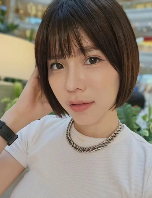 Natasha photo 17, asian, average, brunette, 170 cm, 62 kg, Small bust, Hong Kong