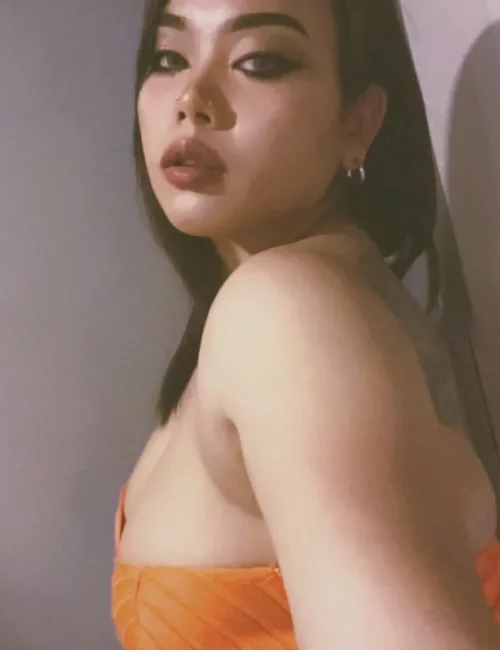 Cherri photo 8, asian, busty, black hair, 166 cm, 55 kg, Large bust, Hong Kong