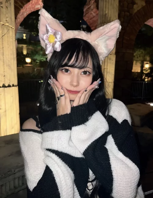 Aai photo 4, asian, petite, black hair, 155 cm, 52 kg, Medium bust, Hong Kong