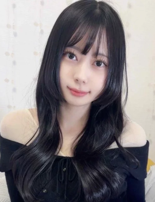 Aai photo 5, asian, petite, black hair, 155 cm, 52 kg, Medium bust, Hong Kong