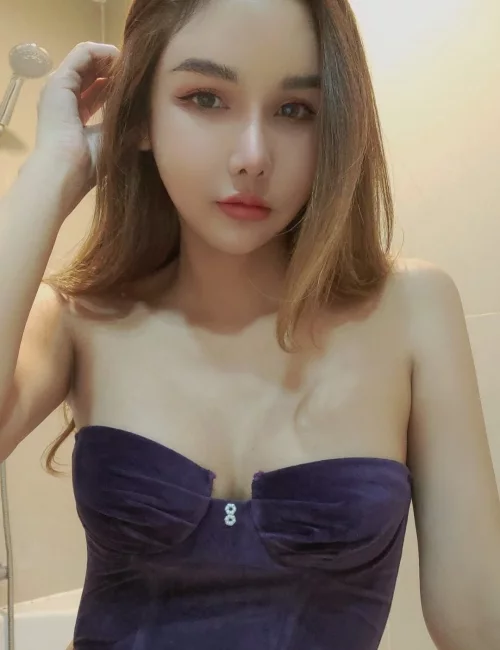 Yaowapa photo 5, asian, average, black hair, 167 cm, 60 kg, Medium bust, Hong Kong