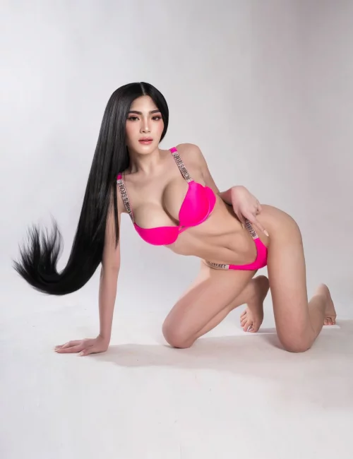 Sopia photo 6, slavic, average, black hair, 163 cm, 55 kg, Medium bust, Hong Kong