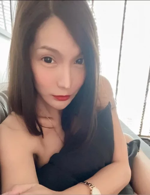 Anastasia photo 2, asian, average, black hair, 167 cm, 59 kg, Small bust, Hong Kong