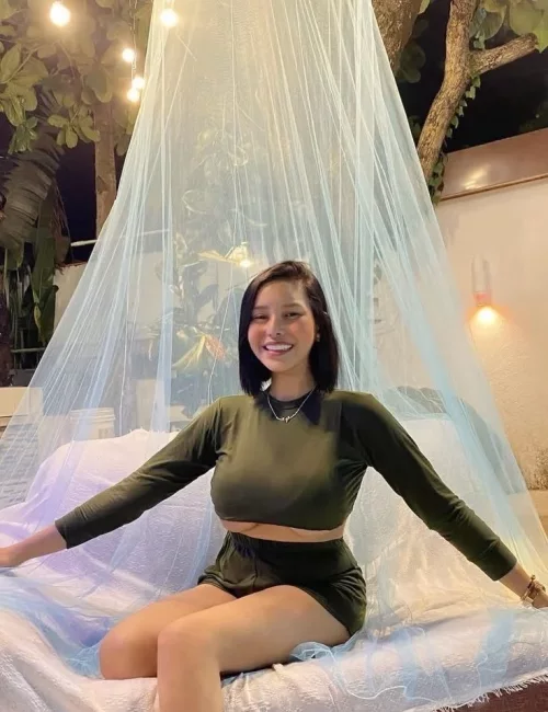 Sampaguita photo 4, asian, busty, black hair, 165 cm, 56 kg, Large bust, Hong Kong