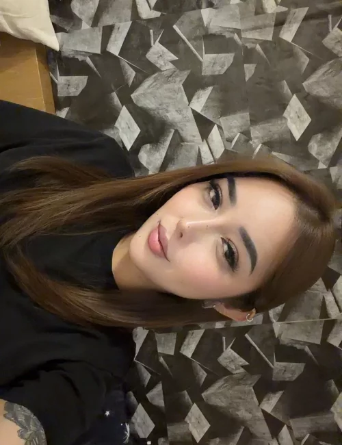 Rosario photo 2, asian, busty, brunette, 170 cm, 60 kg, Large bust, Hong Kong