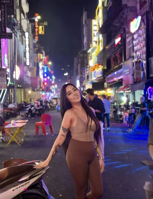 Rosario photo 9, asian, busty, brunette, 170 cm, 60 kg, Large bust, Hong Kong