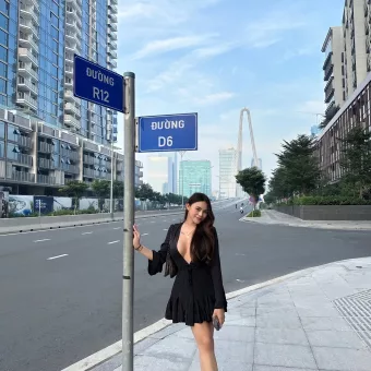 Eunhee photo 5, slavic, busty, brunette, 162 cm, 55 kg, Large bust, Hong Kong