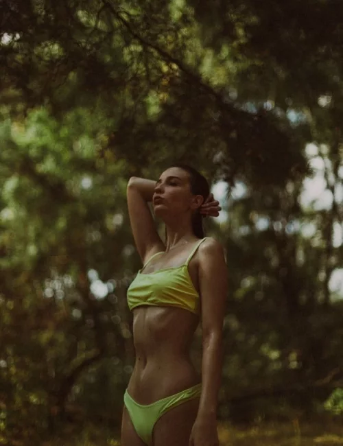 Polina photo 2, slavic, average, brunette, 175 cm, 68 kg, Small bust, Hong Kong