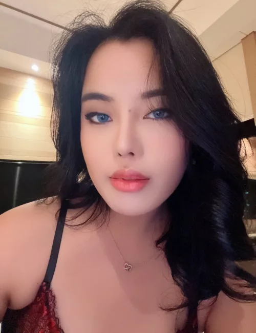 Jade photo 5, asian, athletic, black hair, 168 cm, 56 kg, Medium bust, Hong Kong