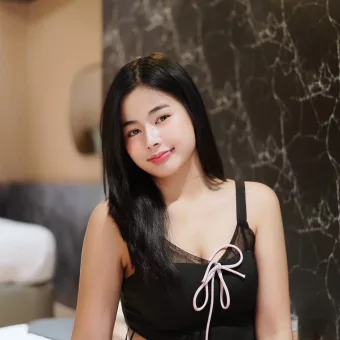 Yeji photo 4, asian, average, black hair, 163 cm, 56 kg, Small bust, Hong Kong