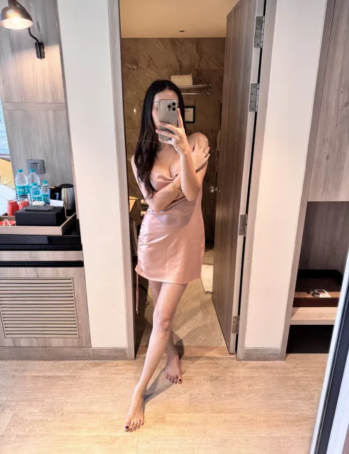 Intira photo 5, slavic, athletic, brunette, 170 cm, 57 kg, Medium bust, Hong Kong
