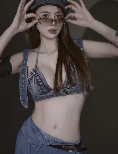 Valery photo 3, asian, athletic, brunette, 169 cm, 57 kg, Medium bust, Hong Kong