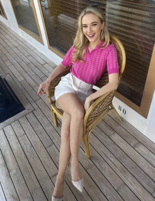 Keira photo 9, european, average, blonde hair, 165 cm, 58 kg, Medium bust, Hong Kong