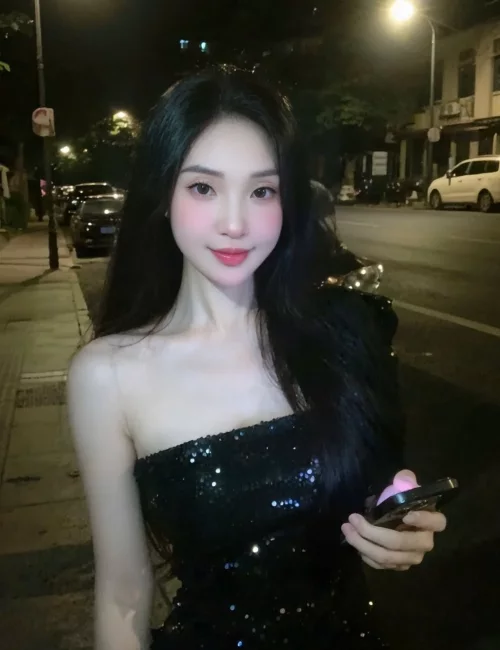 Alisha photo 7, asian, athletic, black hair, 165 cm, 53 kg, Medium bust, Hong Kong