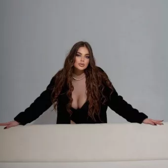 Shanti photo 4, slavic, athletic, brunette, 167 cm, 55 kg, Medium bust, Hong Kong