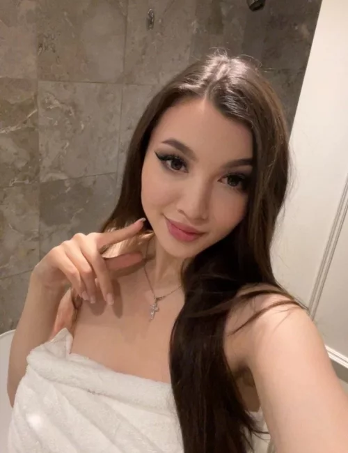 Maira photo 12, slavic, average, brunette, 170 cm, 60 kg, Medium bust, Hong Kong