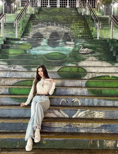 Maira photo 14, slavic, average, brunette, 170 cm, 60 kg, Medium bust, Hong Kong