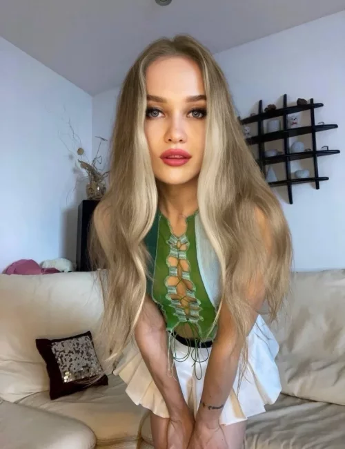 Piyamas photo 13, european, average, blonde hair, 173 cm, 63 kg, Small bust, Hong Kong