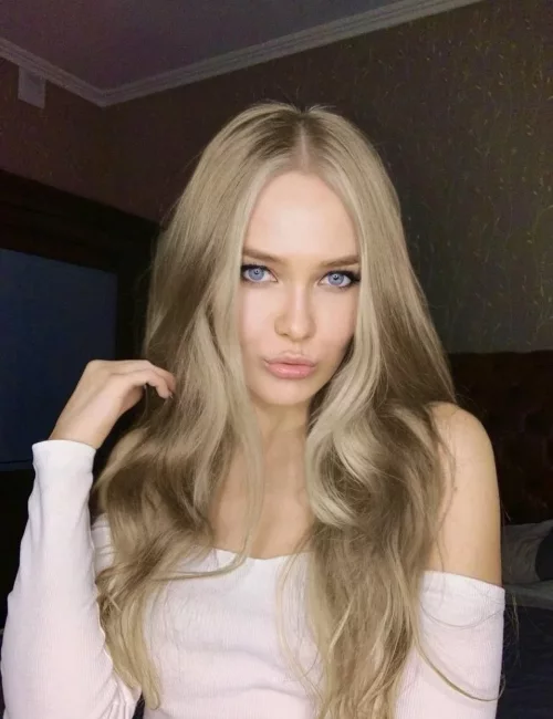 Piyamas photo 4, european, average, blonde hair, 173 cm, 63 kg, Small bust, Hong Kong