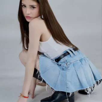 Electra photo 5, asian, petite, brunette, 162 cm, 53 kg, Small bust, Hong Kong