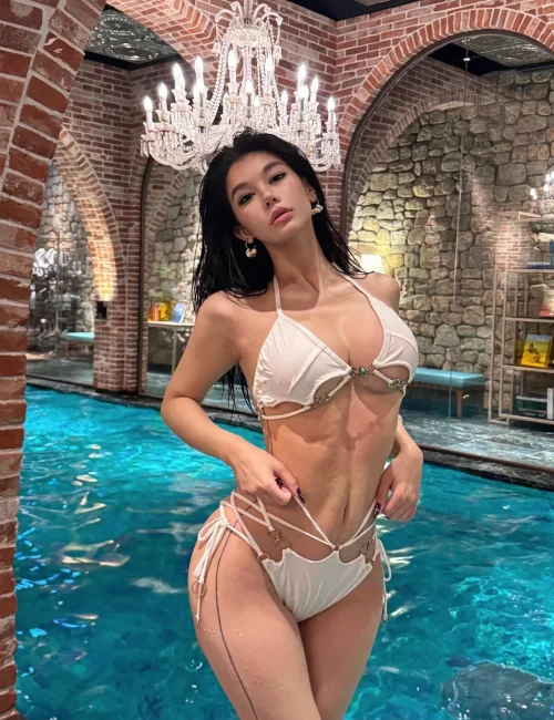 Tomoe photo 5, asian, busty, black hair, 165 cm, 55 kg, Large bust, Hong Kong