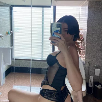 Ayane photo 5, asian, average, black hair, 168 cm, 59 kg, Small bust, Hong Kong