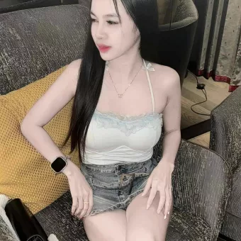 Kornkanok photo 3, asian, slim, black hair, 155 cm, 44 kg, Small bust, Hong Kong