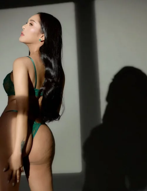 Hinako photo 7, slavic, petite, black hair, 158 cm, 53 kg, Medium bust, Hong Kong