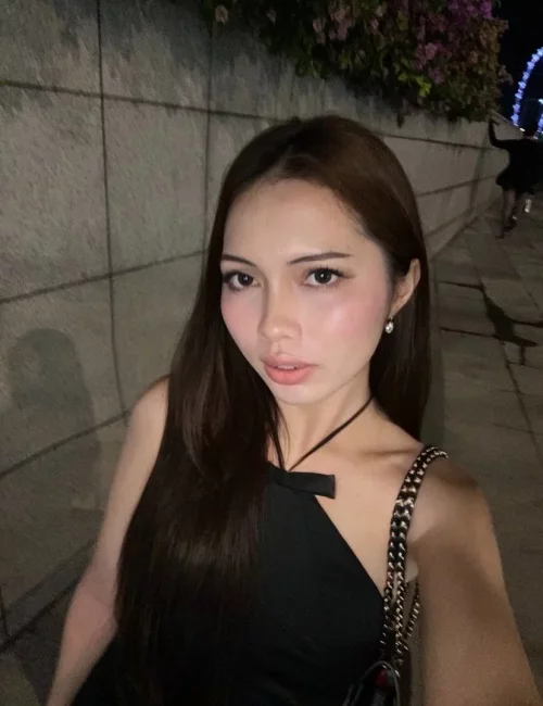 Warunee photo 4, european, average, black hair, 163 cm, 56 kg, Medium bust, Hong Kong