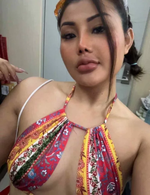 Jiwon photo 12, asian, petite, brunette, 158 cm, 47 kg, Medium bust, Hong Kong
