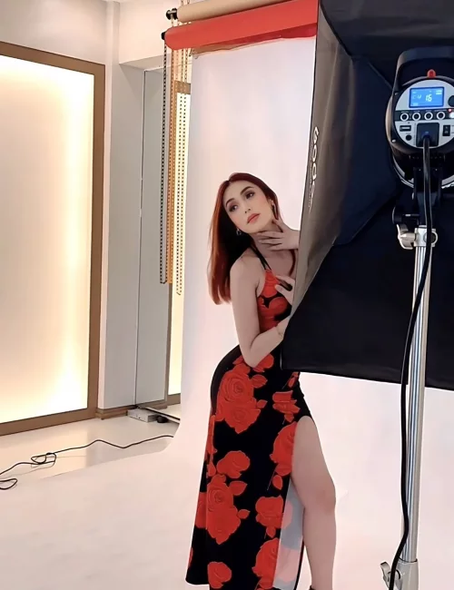 Natsuko photo 5, asian, average, red hair, 165 cm, 58 kg, Medium bust, Hong Kong