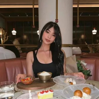 Kozue photo 4, asian, average, black hair, 170 cm, 60 kg, Medium bust, Hong Kong