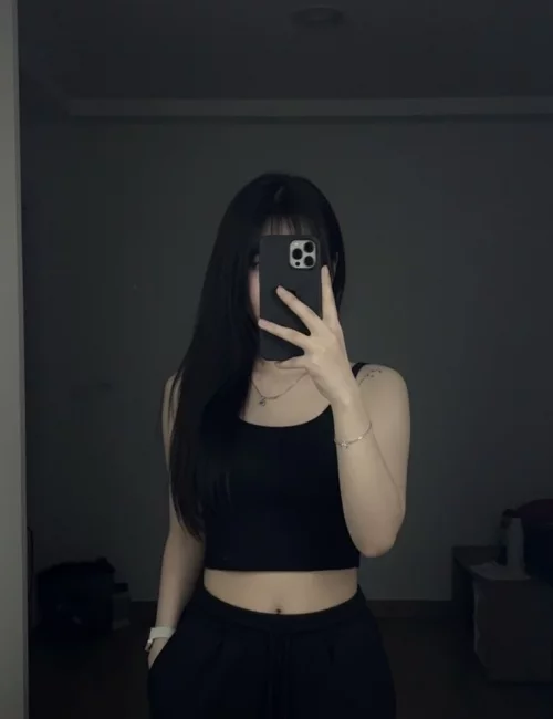Shizune photo 7, asian, petite, black hair, 162 cm, 49 kg, Small bust, Hong Kong