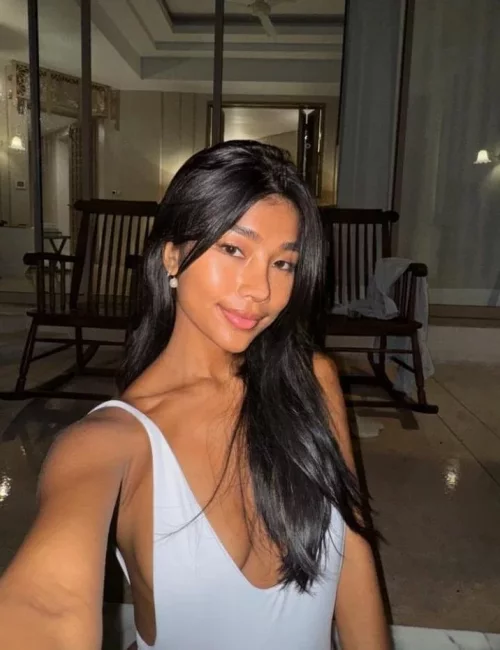 Gita photo 3, asian, average, black hair, 163 cm, 54 kg, Medium bust, Hong Kong