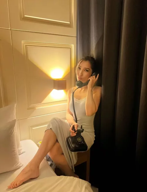 Joker photo 3, asian, petite, black hair, 160 cm, 52 kg, Small bust, Hong Kong