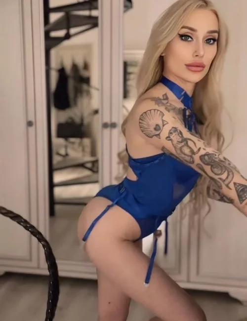 Ulia photo 2, european, petite, blonde hair, 158 cm, 51 kg, Medium bust, Hong Kong
