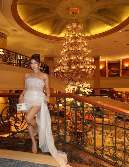Kaori photo 15, european, busty, brunette, 155 cm, 49 kg, Large bust, Hong Kong