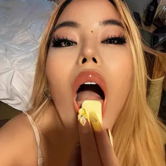 Imani photo 2, asian, average, blonde hair, 168 cm, 58 kg, Medium bust, Hong Kong