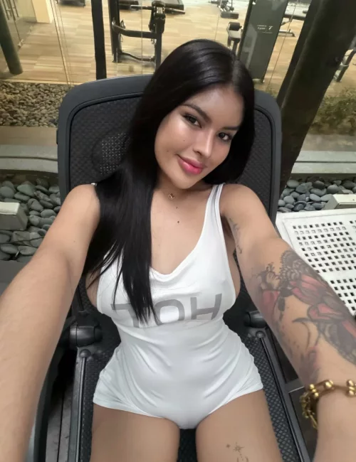 Wichuda photo 9, asian, busty, black hair, 175 cm, 63 kg, Large bust, Hong Kong