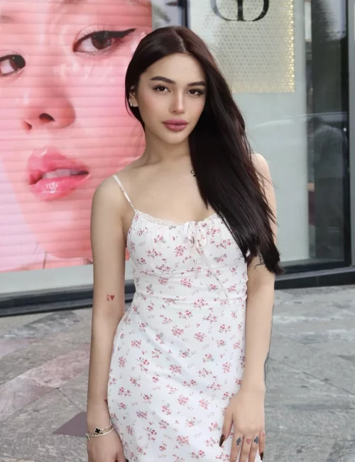 Matsuri photo 17, latino, average, black hair, 164 cm, 54 kg, Medium bust, Hong Kong