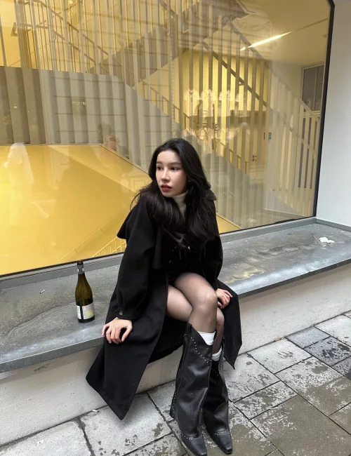 Dawon photo 12, asian, athletic, black hair, 170 cm, 59 kg, Small bust, Hong Kong