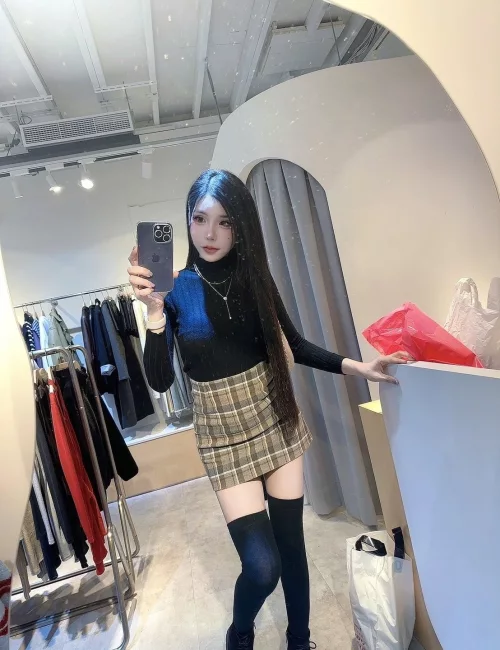 Porntip photo 11, asian, athletic, black hair, 170 cm, 59 kg, Medium bust, Hong Kong