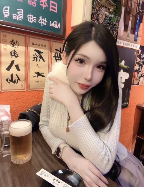 Porntip photo 18, asian, athletic, black hair, 170 cm, 59 kg, Medium bust, Hong Kong