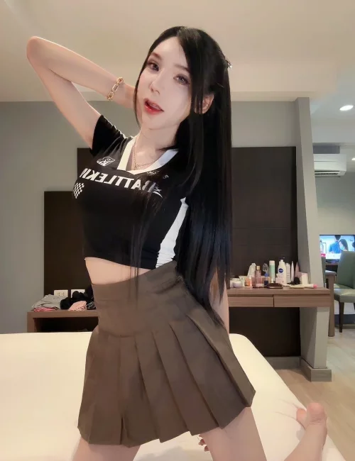 Porntip photo 4, asian, athletic, black hair, 170 cm, 59 kg, Medium bust, Hong Kong