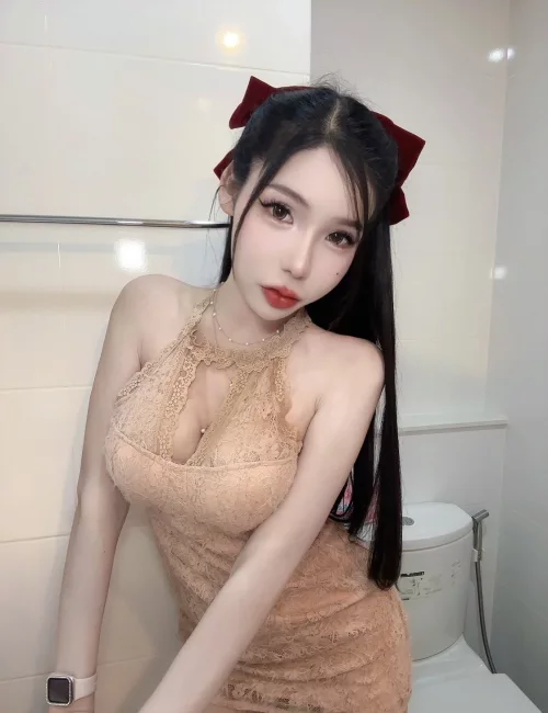 Porntip photo 8, asian, athletic, black hair, 170 cm, 59 kg, Medium bust, Hong Kong