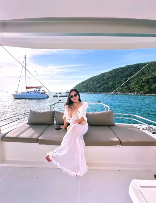 Suying photo 2, asian, busty, brunette, 157 cm, 48 kg, Large bust, Hong Kong